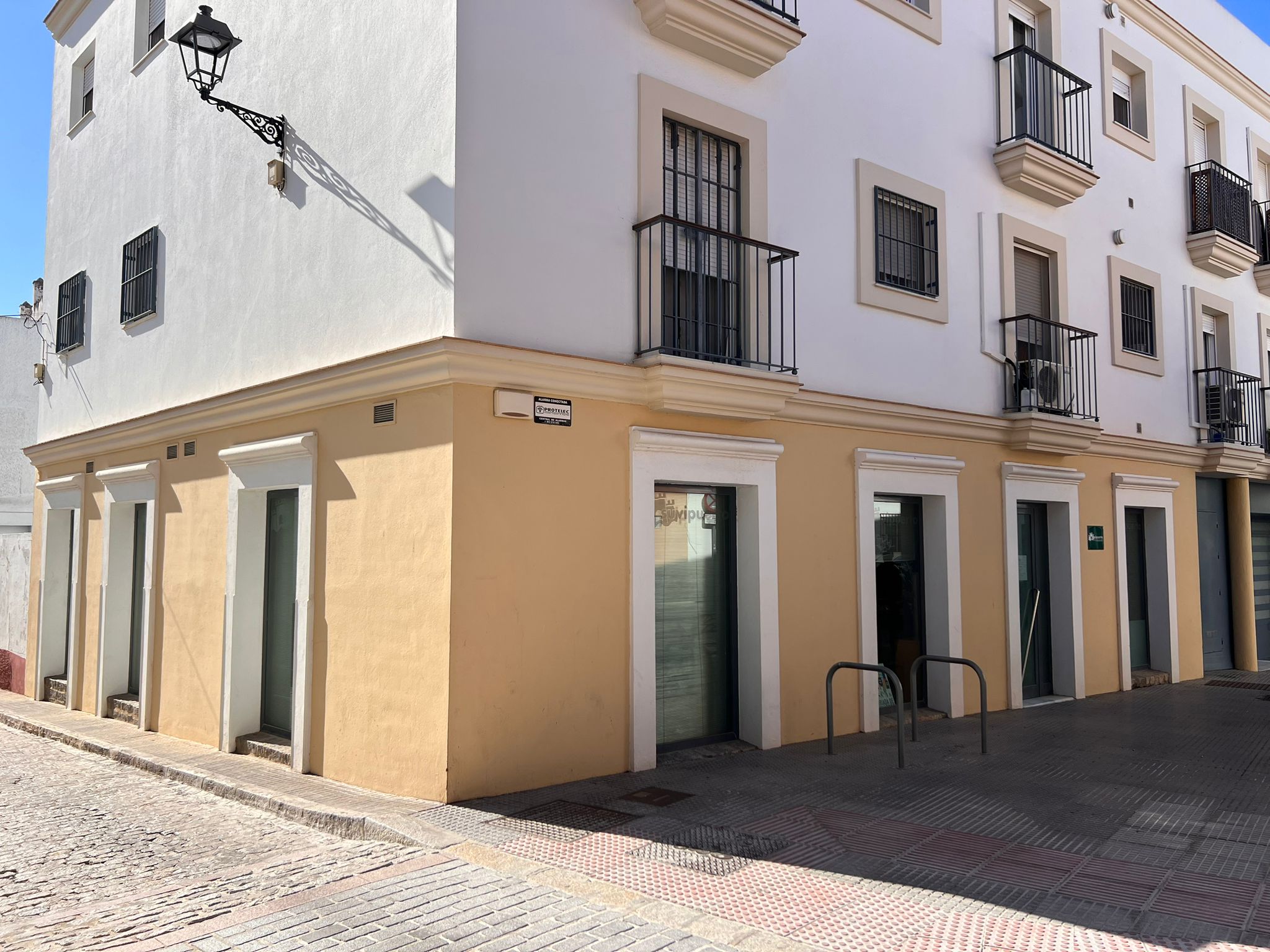 FACHADA SOL 2